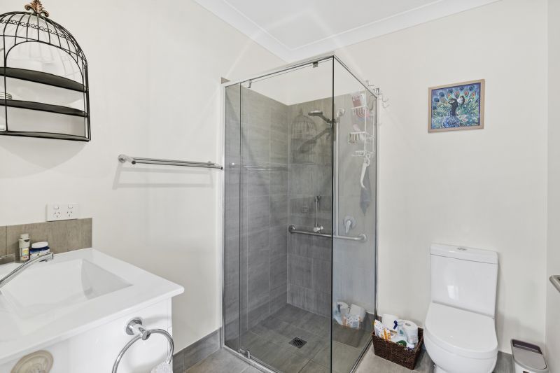 Private Parkside Haven - Quiet Location