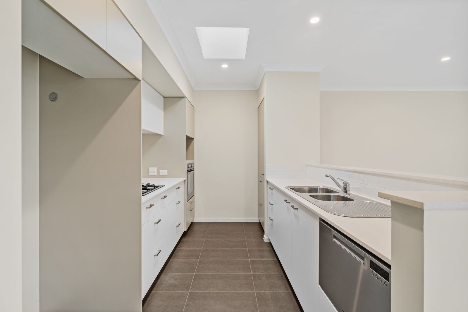 382/245 Jamboree Avenue, Denham Court