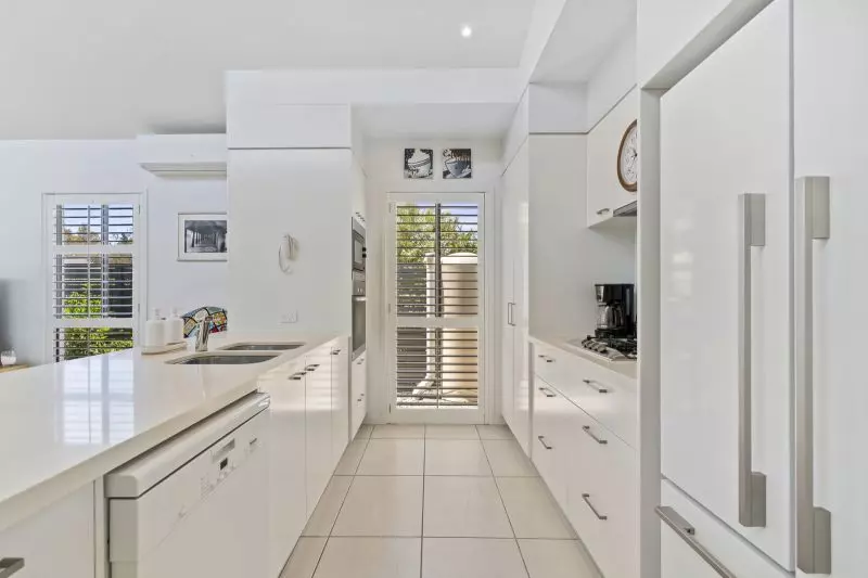 Site 163 - Established Atoll