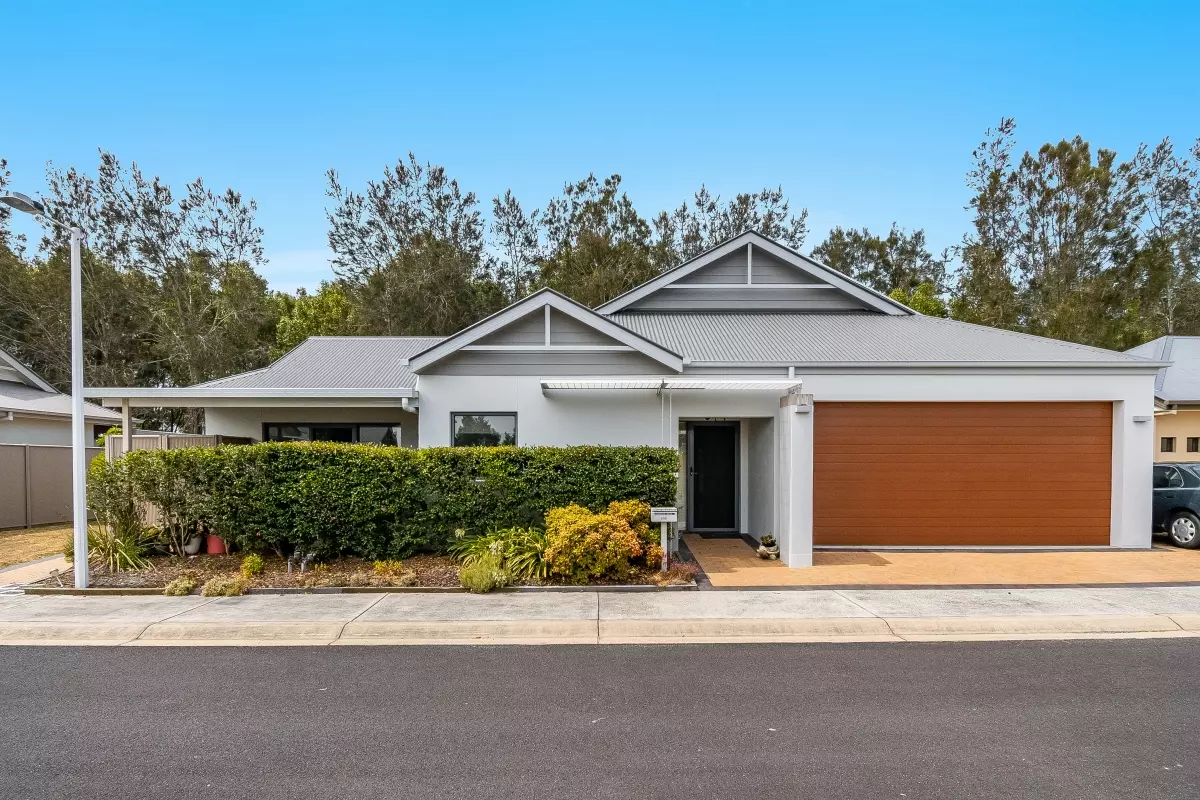 Luxury over 55's resort style living-Palm Lake Resort Ballina