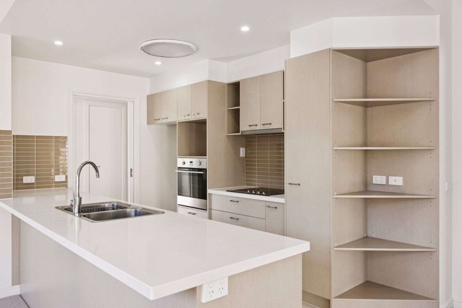 Fresh Interiors, Garden Outlook