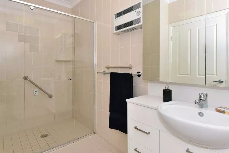 Desirable North Facing Apartment