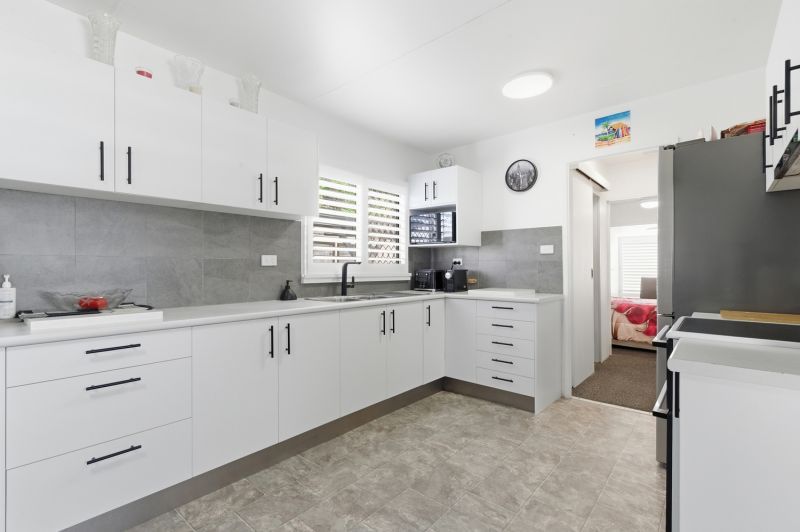 Quiet Street, Overlooking the Reserve