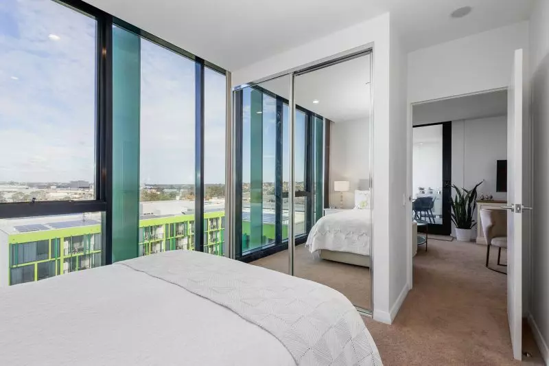 Stunning Views!! Lifestyle and Convenience!
