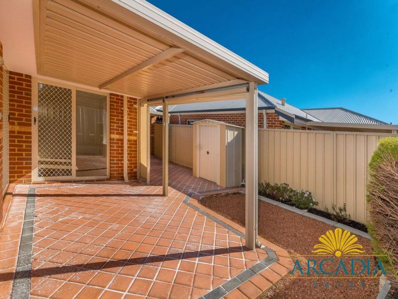 ARCADIA WATERS MANDURAH - Carrie Design, Close to the Clubhouse