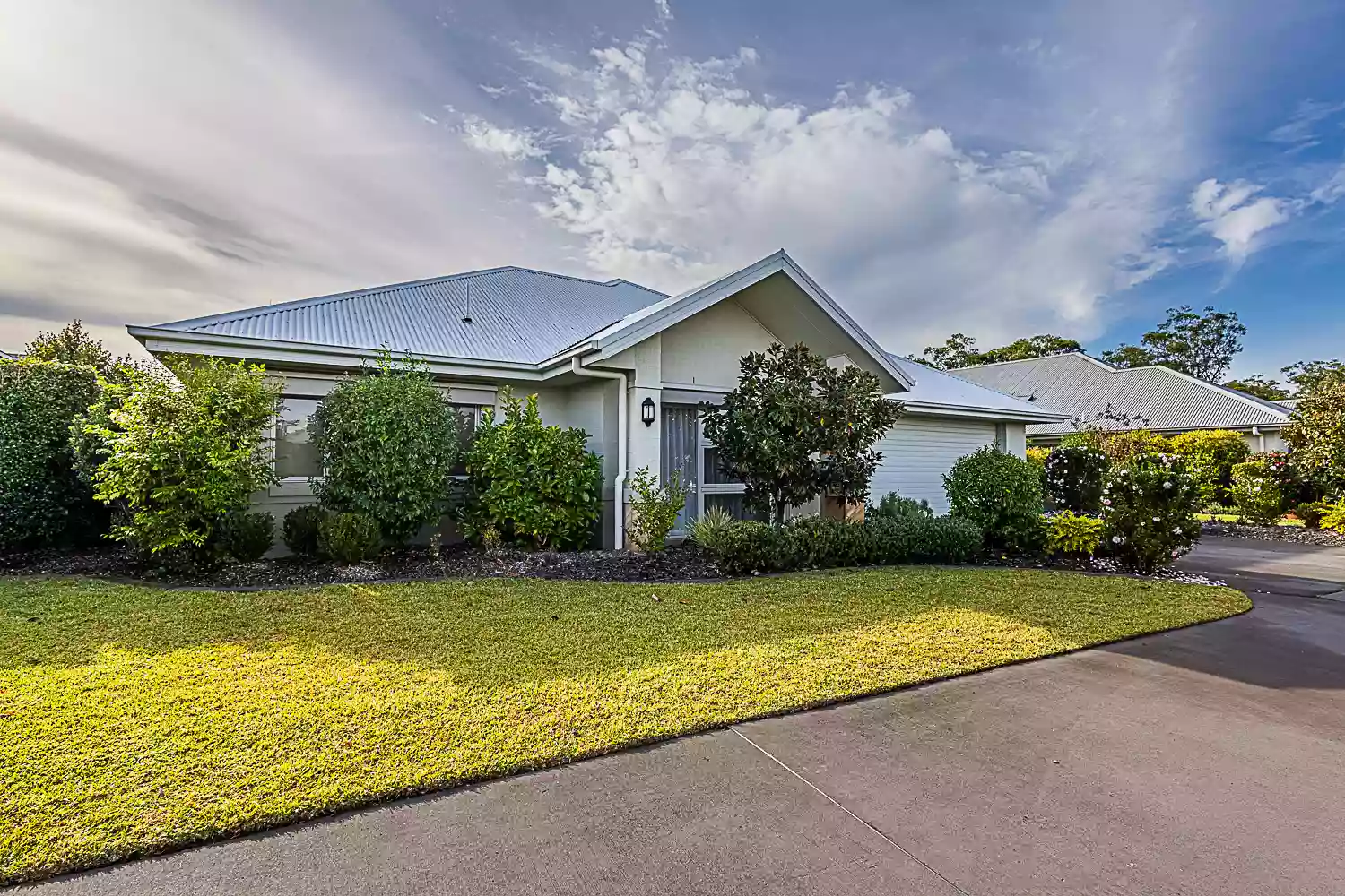 Cezanne II- by Palm Lake Resort Tea Gardens