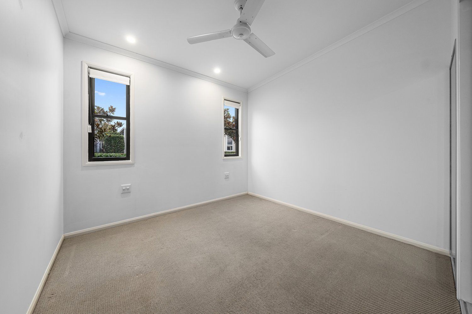Bright & Spacious Living!