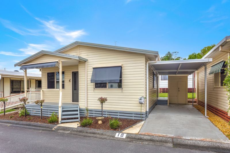 Beautifully Renovated Two Bedroom Haven
