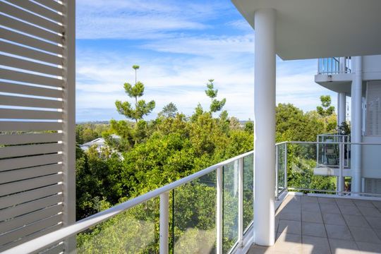 Spacious Three-Bedroom Apartment with Stunning Eastern Views