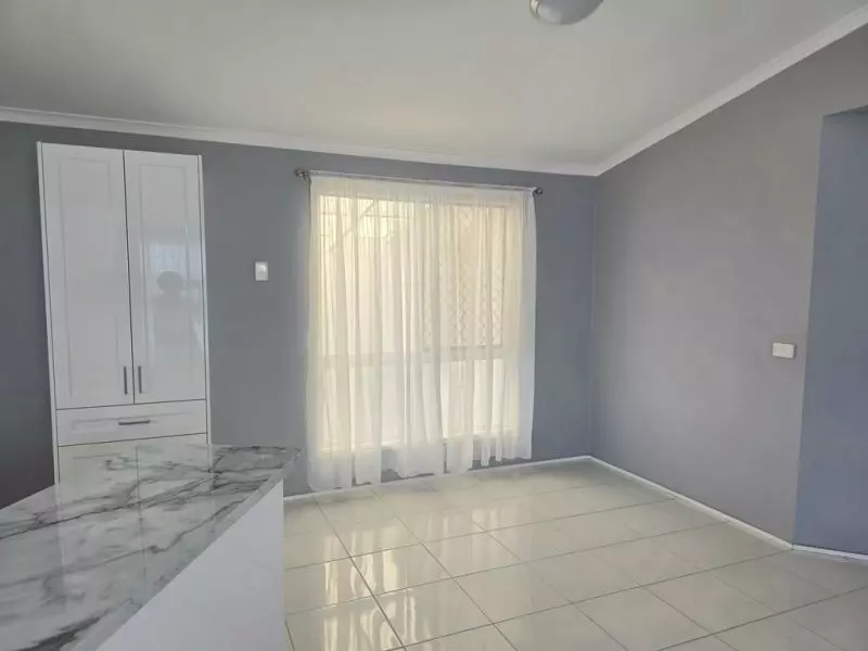 Fresh, Sunny & Immaculate 2-Bedroom