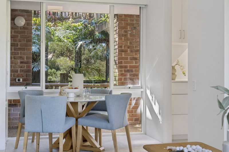 UNDER OFFER Quality Retirement Living in a Tranquil, Leafy Setting