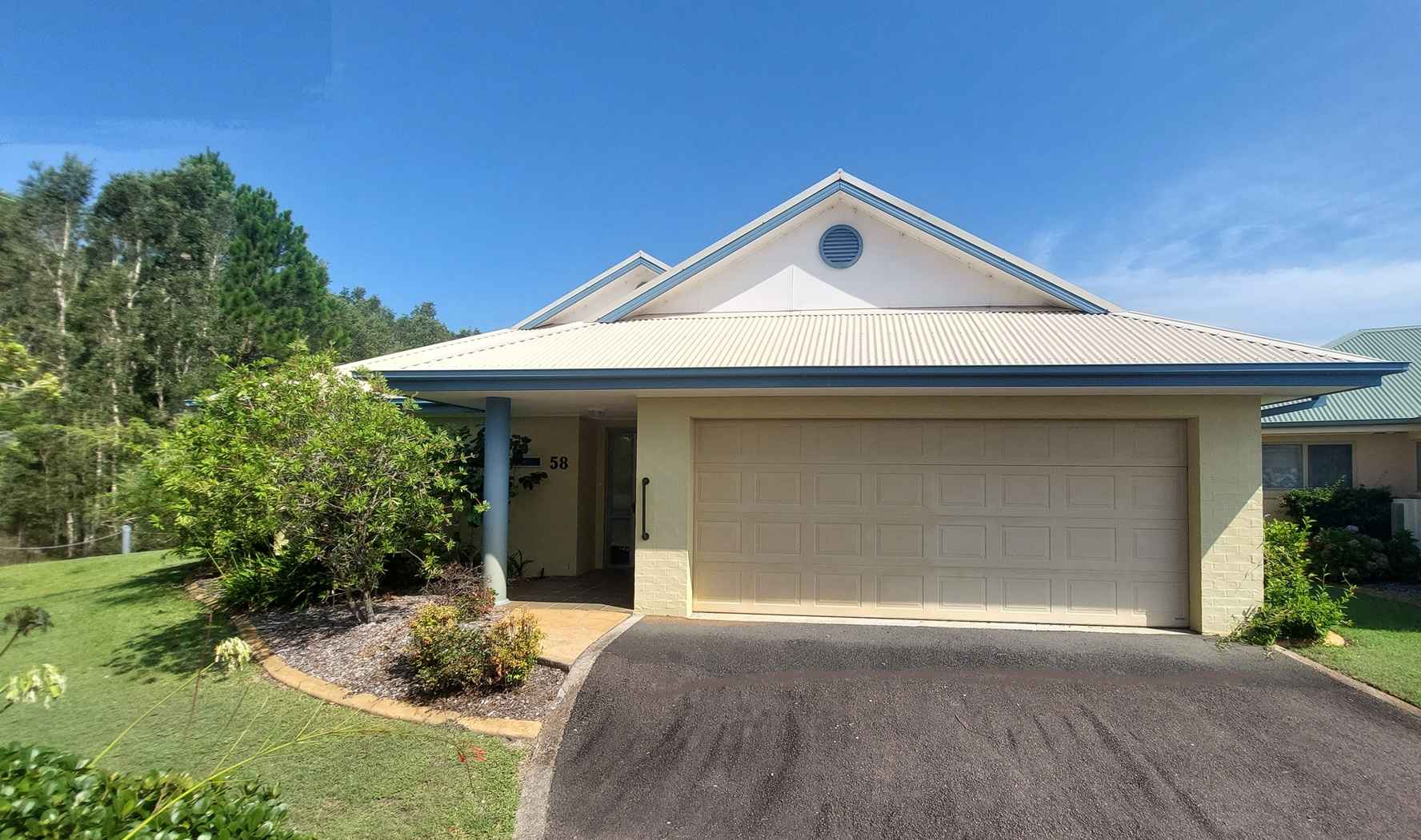 2-Bedrooms Home with Beautiful Views - 58 Sirocco II