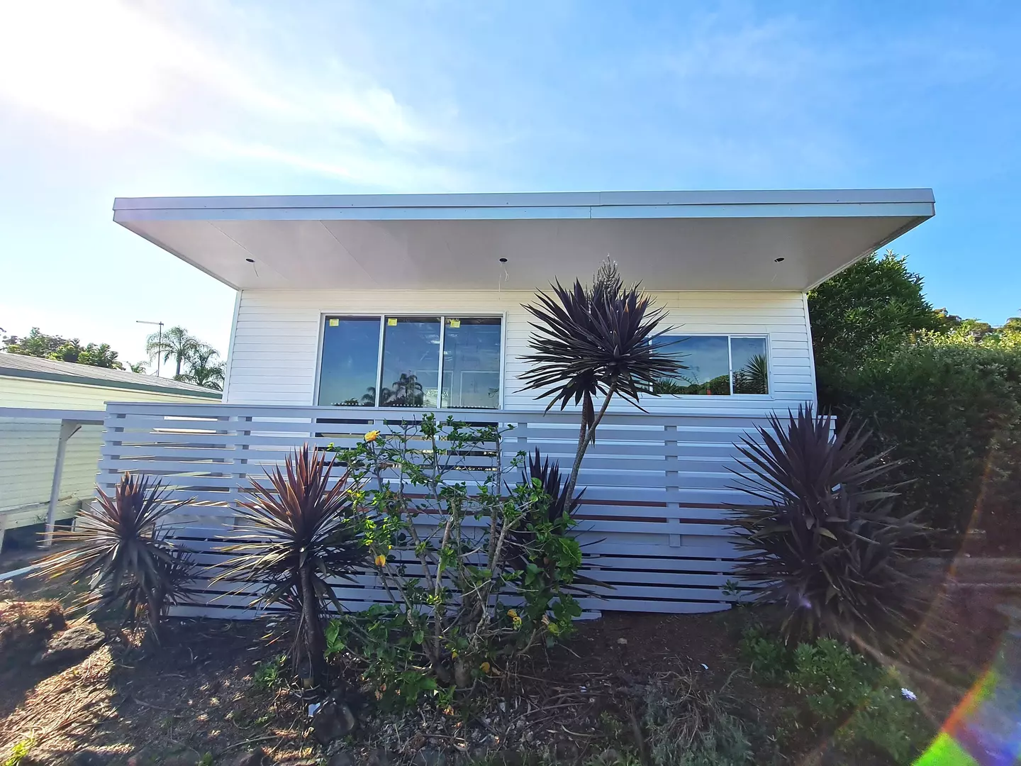 The Bay Village Estate - Site 24 Newly Renovated Inside & Out