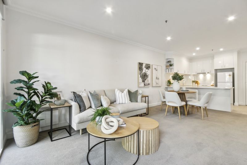 Spacious one-bedroom first-floor apartment