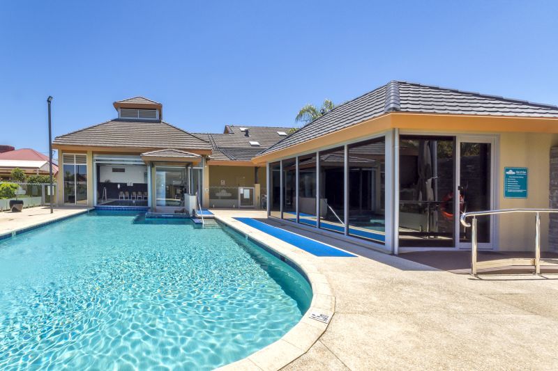 ARCADIA WATER MADDINGTON - Ideal Location, Close to Clubhouse, 2 Bedroom + Study