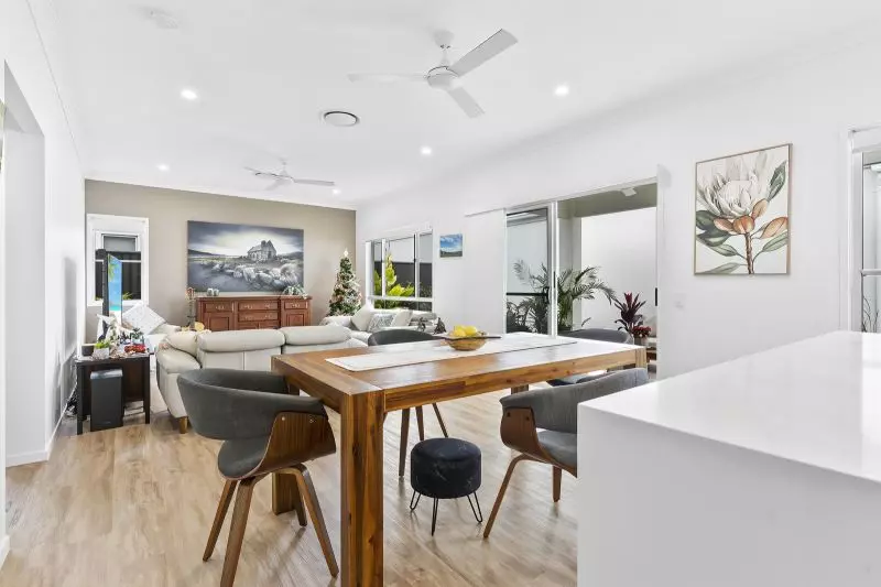 Site 164 - Established Brighton