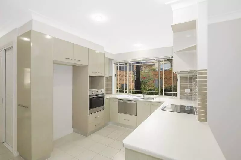 Sunlit Villa with Expansive Outdoor Living