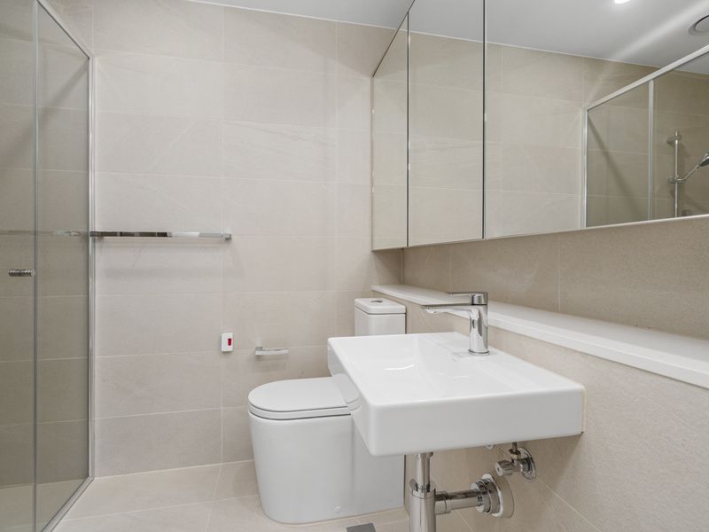 North-Facing Retreat - 'Eagle' Floorplan Design