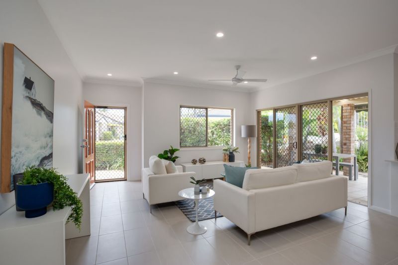 Spacious two bedroom plus study - Currently under renovation