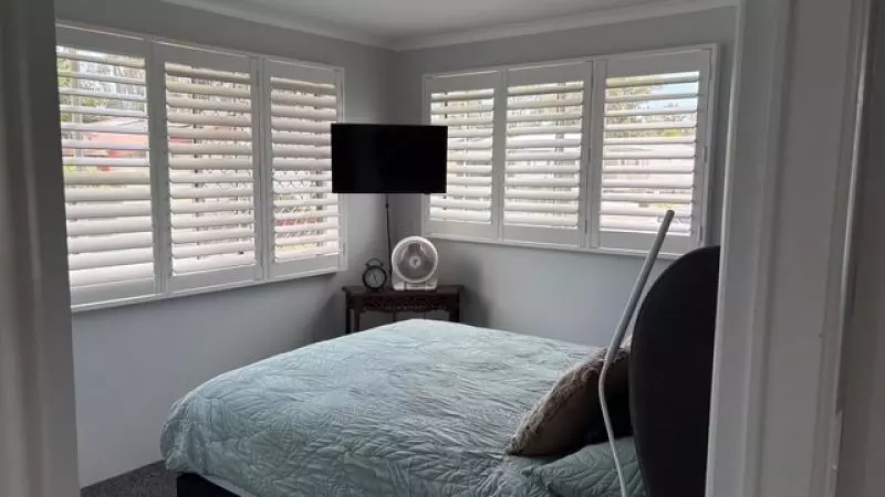 Freshly Renovated MOVE IN READY!!