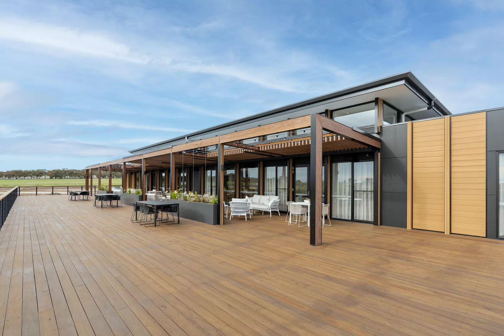 Downsizing now comes in XL on the Bellarine Peninsula.