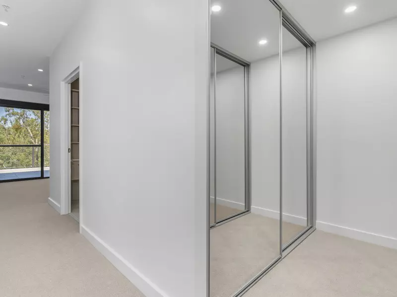 North-Facing Retreat - 'Eagle' Floorplan Design