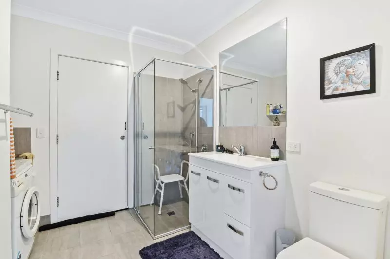 Private Parkside Haven - Quiet Location