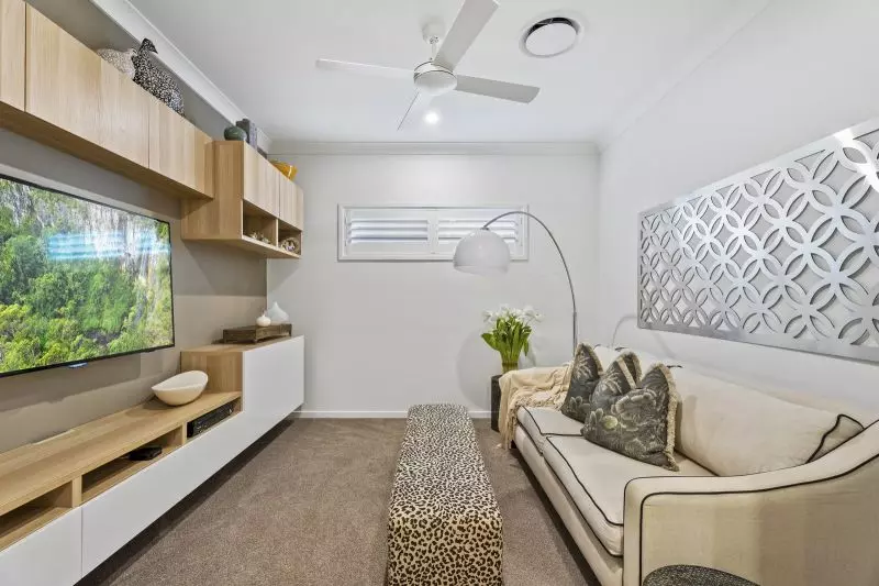 Site 238 - Established Macan