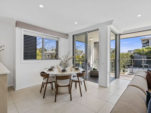 Spacious 3 bedroom, 2 bathroom retirement apartment in the heart of Woolloongabba - St Luke's Green Retirement Community