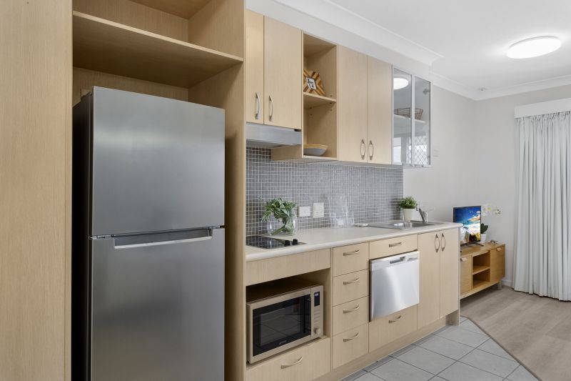 Studio apartment with an astounding view of ocean