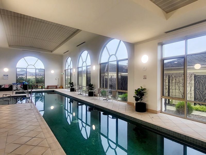 Stylish, Fully Refurbished Villa Steps from the Community Centre