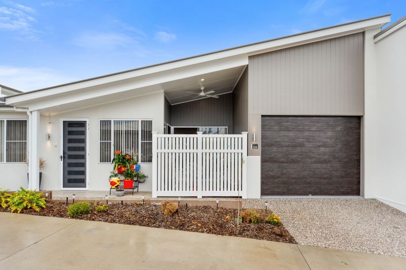 Stylish Home with Tranquil Alfresco Views