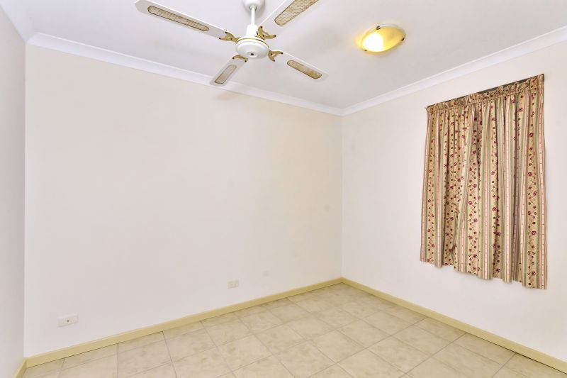 ARCADIA WATERS MADDINGTON - Enjoy The Serenity & Rear Gable Patio