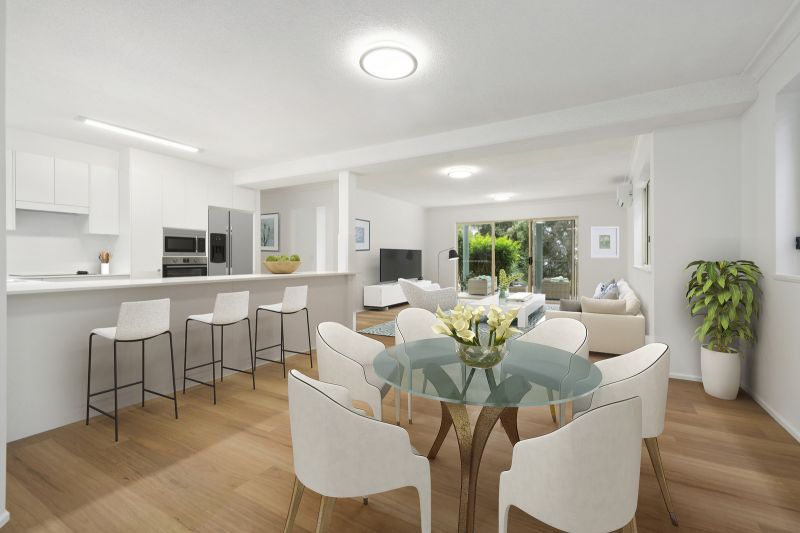 Contemporary 3-bedroom surrounded by bushland