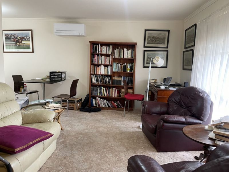 Centrally positioned