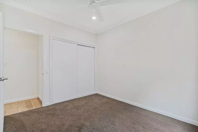 Spacious villa in a central location