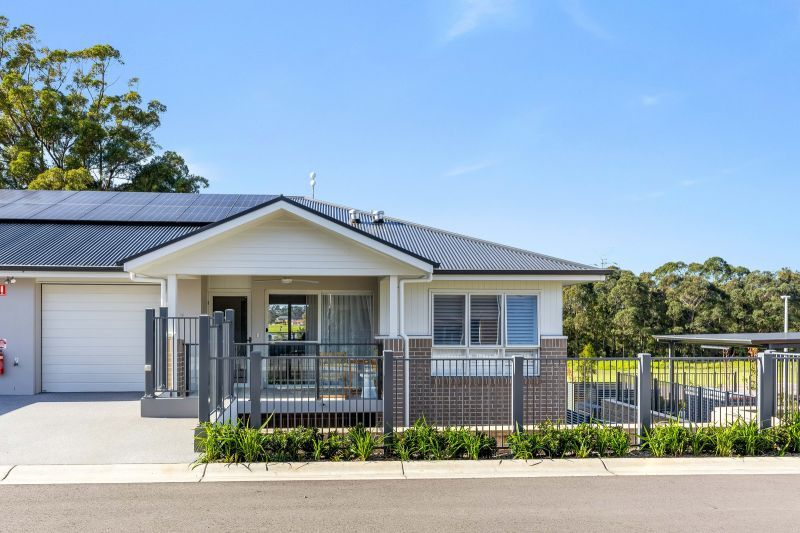 Luxurious Living with Breathtaking Golf Course Views