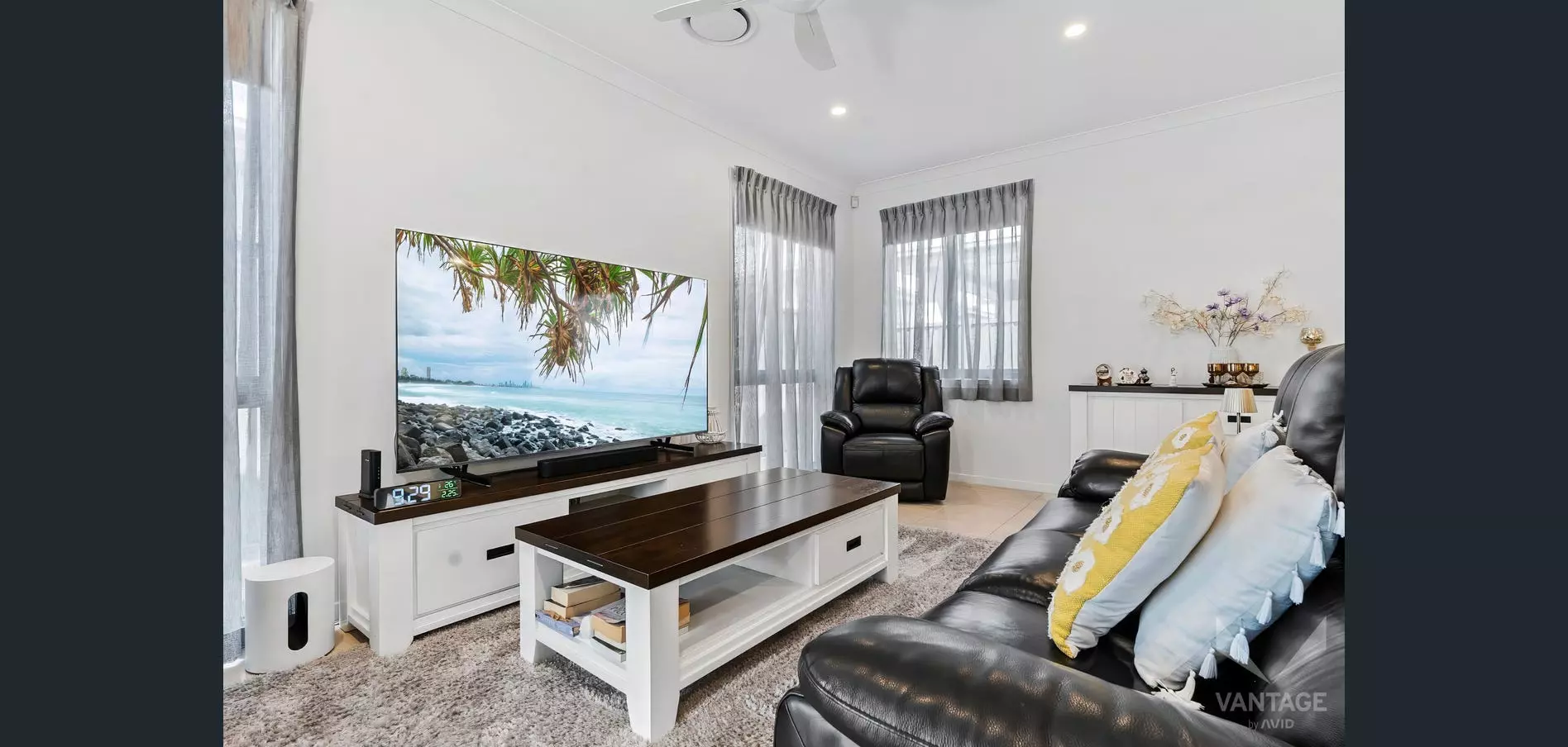 2 bed home in Luxury over 50s community