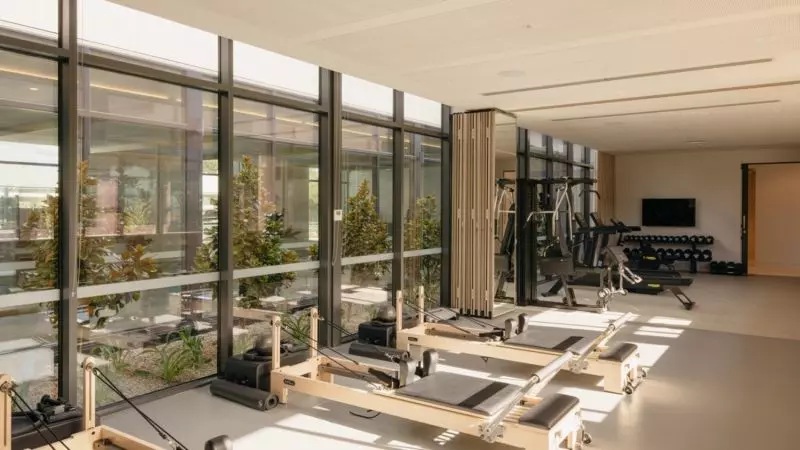 Prime Clubhouse position, perfectly designed