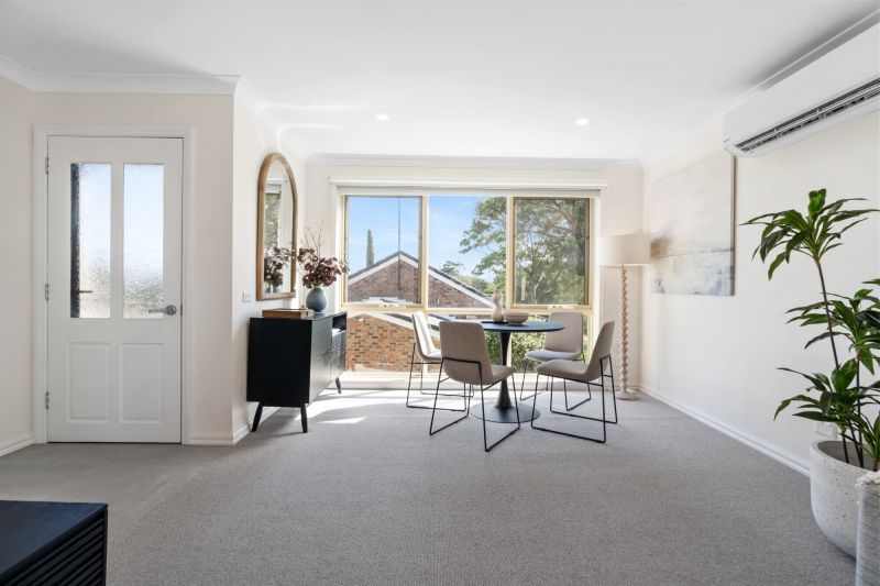 DEPOSIT TAKEN - Contemporary First Floor Unit with Tanti Creek Reserve views