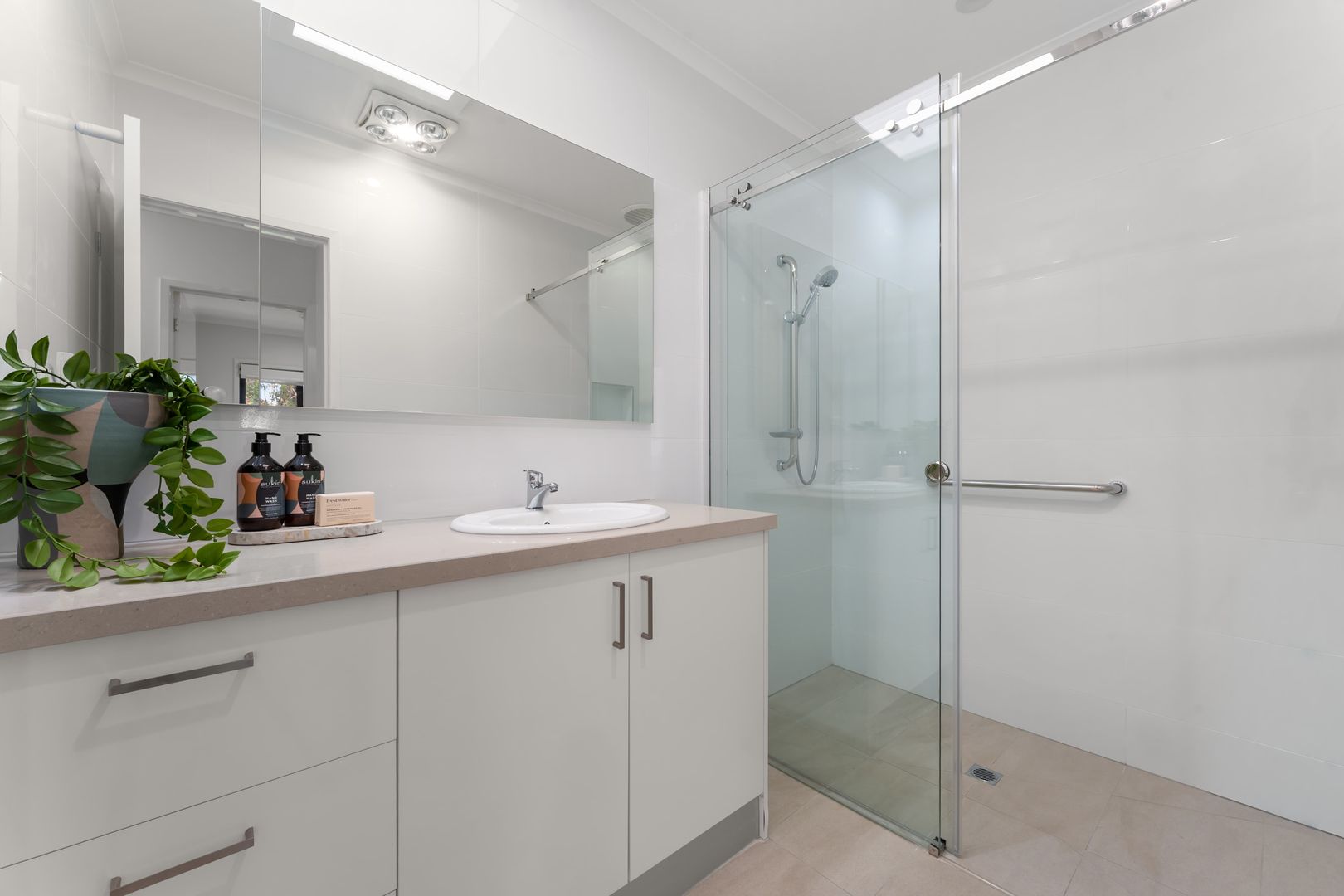 155/67-81 Maroondah Highway Croydon, VIC 3136