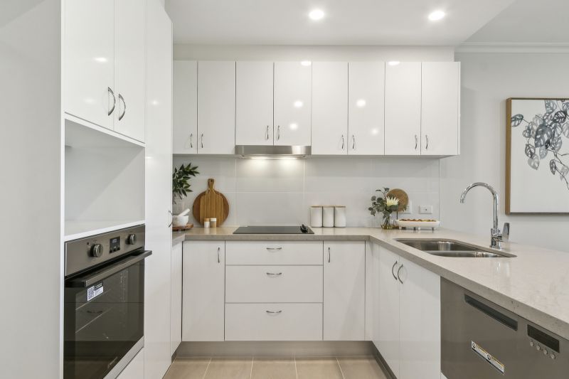 Bright & spacious one-bedroom apartment with gum tree & playing fields view