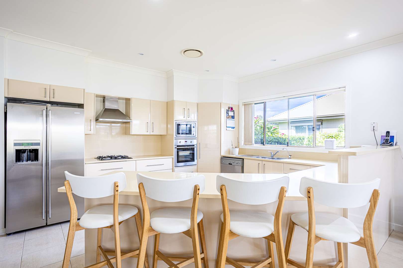 Degas - By Palm Lake Resort Tea Gardens