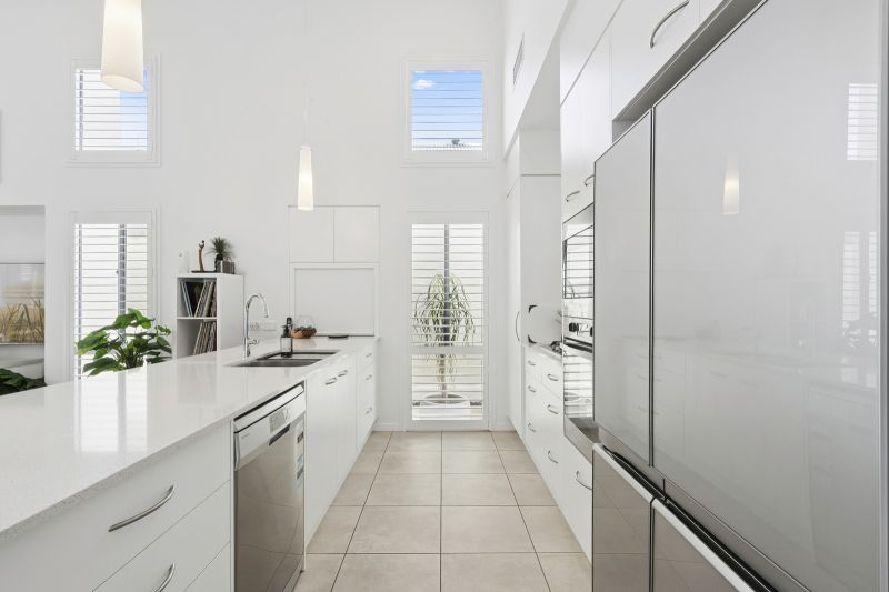 Site 82 - Established Heron