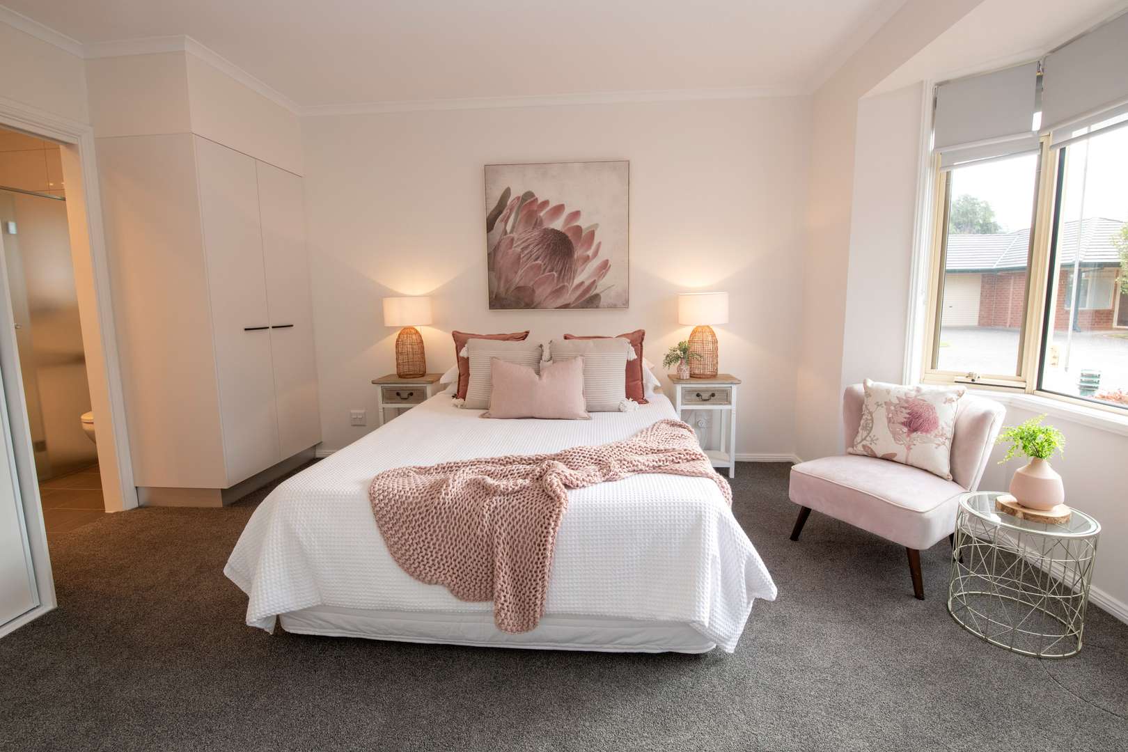 Eldercare Old Oxford Court: modern two‑bedroom villa with study near the beach