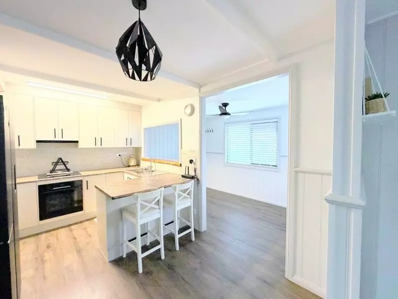 Modern & Perfect Balance of Space & Comfort