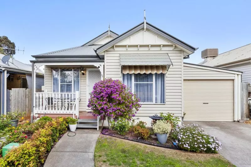 Vibrant Gardens & Beautifully Maintained Home !