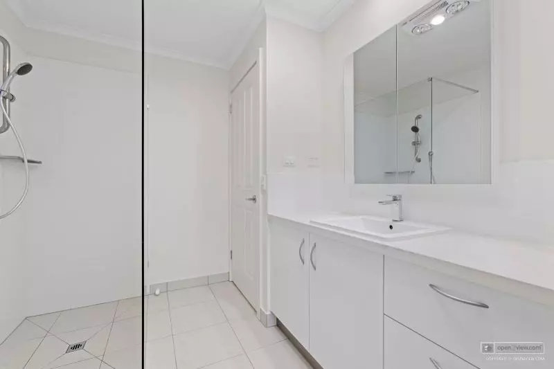 ** UNDER OFFER ** Discover Your Next Chapter in Comfort and Community!