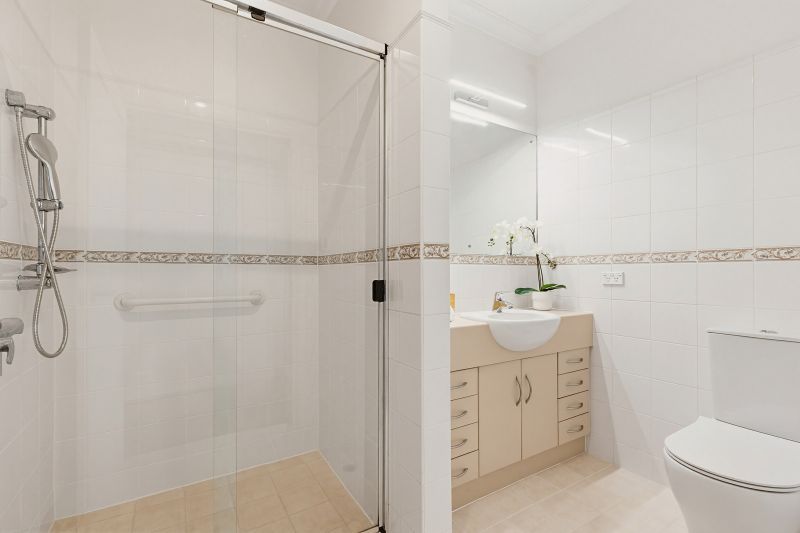 Private North-Facing Villa in Cul-de-sac