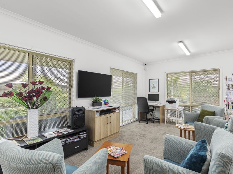 Single Self-Catered Unit – Rent in Seniors Community